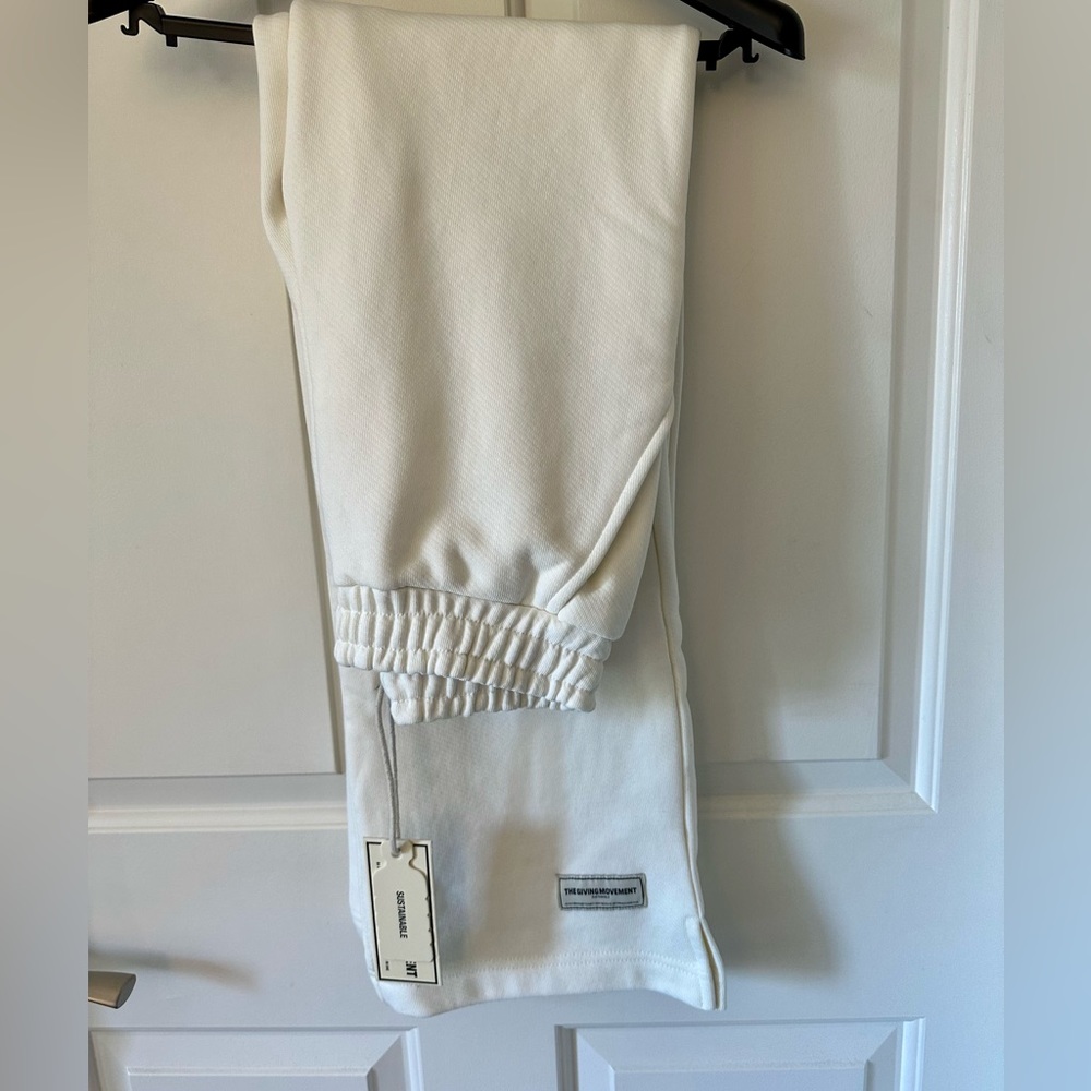 NWT THE GIVING MOVEMENT WIDE 31 INCH ORGANIC COTTON HEAVY BLEND JOGGERS PANTS - Picture 9 of 9
